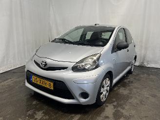  Toyota Aygo Aygo (B10) Hatchback 1.0 12V VVT-i (1KR-FE) [50kW]  (07-2005/05-2014) 2012/9