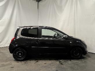 Renault Twingo Twingo II (CN) Hatchback 3-drs 1.2 16V (D4F-770) [55kW]  (03-2007/09-2=
014) picture 6
