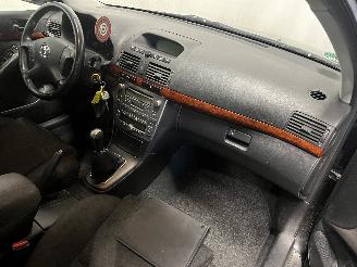 Toyota Avensis Avensis Wagon (T25/B1E) Combi 1.8 16V VVT-i (1ZZFE) [95kW]  (04-2003/1=
1-2008) picture 8
