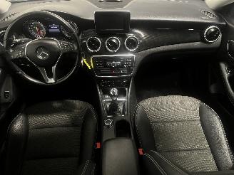Mercedes Cla-klasse CLA (117.3) Sedan 1.6 CLA-180 16V (M270.910) [90kW]  (01-2013/03-2019)= picture 11