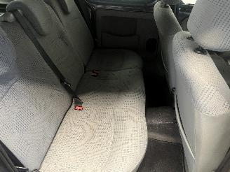 Renault Kangoo Kangoo (KC) MPV 1.2 16V (D4F-730(Euro 4)) [55kW]  (06-2001/01-2008) picture 10