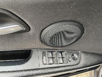 BMW 3-serie 3 serie (E90) Sedan 325i 24V (N52-B25A) [160kW]  (12-2004/12-2011) picture 15