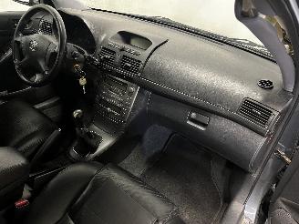 Toyota Avensis Avensis Wagon (T25/B1E) Combi 2.0 16V VVT-i D4 (1AZFSE) [108kW]  (04-2=
003/11-2008) picture 13
