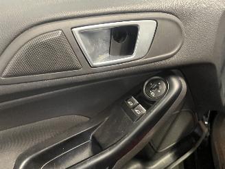 Ford Fiesta Fiesta 6 (JA8) Hatchback 1.6 ST 16V (JTJB) [134kW]  (03-2013/12-2017) picture 17