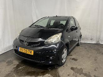  Toyota Aygo Aygo (B10) Hatchback 1.0 12V VVT-i (1KR-FE) [50kW]  (07-2005/05-2014) 2007/1