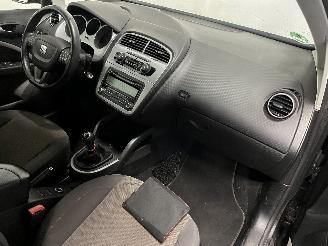 Seat Altea Altea XL (5P5) MPV 1.4 TSI 16V (CAXC) [92kW]  (11-2007/07-2015) picture 8
