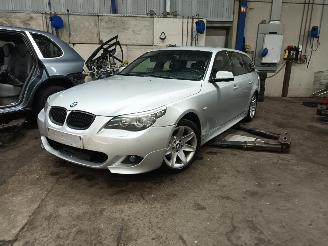 Salvage car BMW 5-serie 5 serie Touring (E61) Combi 520i 16V (N43-B20A) [125kW]  (09-2007/12-2=
010) 2010/3