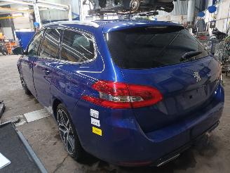 Peugeot 308 308 SW (L4/L9/LC/LJ/LR) Combi 5-drs 1.5 BlueHDi 130 (DV5RC(YHZ)) [96kW=
]  (06-2017/12-2021) picture 4