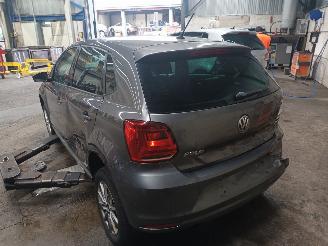 Volkswagen Polo Polo V (6R) Hatchback 1.4 TDI 12V 105 (CUTA) [77kW]  (05-2014/10-2017)= picture 4