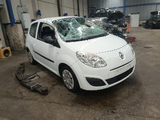Renault Twingo Twingo II (CN) Hatchback 3-drs 1.2 (D7F-800(Euro 4)) [43kW]  (03-2007/=
09-2014) picture 2
