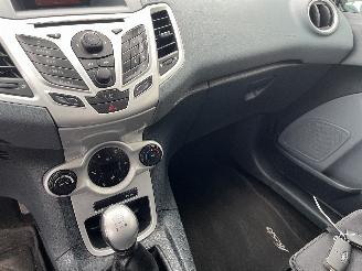 Ford Fiesta Fiesta 6 (JA8) Hatchback 1.4 16V (SPJE) [71kW]  (10-2008/06-2017) picture 17
