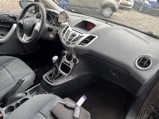 Ford Fiesta Fiesta 6 (JA8) Hatchback 1.4 16V (SPJE) [71kW]  (10-2008/06-2017) picture 9