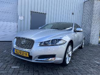  Jaguar XF XF Sportbrake Combi 2.2 D S 16V (224DT(DW12C)) [147kW]  (09-2012/04-20=
14) 2013/2