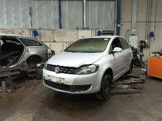 Dezmembrări autoturisme Volkswagen Golf Golf Plus (5M1/1KP) MPV 1.4 TSI 122 16V (CAXA(Euro 5)) [90kW]  (06-200=
7/12-2013) 2009/8