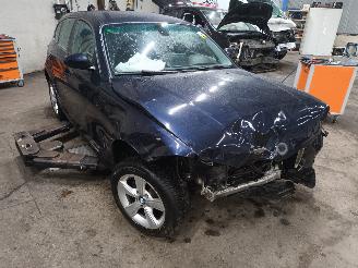BMW 1-serie 1 serie (E87/87N) Hatchback 5-drs 116i 1.6 16V (N45-B16A) [85kW]  (06-=
2004/06-2011) picture 2