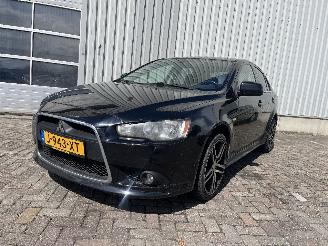 krockskadad bil auto Mitsubishi Lancer Lancer Sportback (CX) Hatchback 1.8 MIVEC 16V (4B10(Euro 5)) [105kW]  =
(06-2008/...) 2009/12