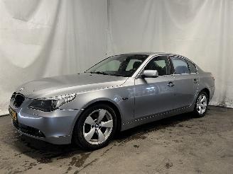 BMW 5-serie 5 serie (E60) Sedan 525i 24V (M54-B25(256S5)) [141kW]  (09-2003/02-200=
5) picture 3