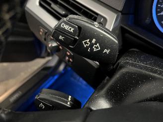 BMW 5-serie 5 serie (E60) Sedan 525i 24V (M54-B25(256S5)) [141kW]  (09-2003/02-200=
5) picture 17