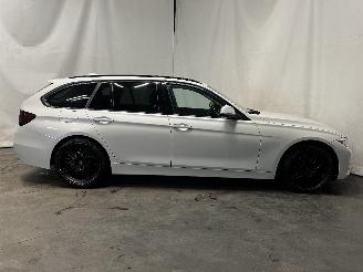 BMW 3-serie 3 serie Touring (F31) Combi 320i 2.0 16V (N20-B20B) [135kW]  (11-2012/=
06-2015) picture 7