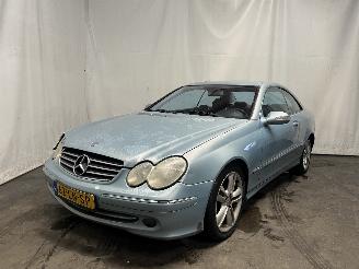 Unfallwagen Mercedes CLK CLK (C209) Coupé 1.8 200 K 16V (M271.940) [120kW]  (09-2002/05-2009)= 2003/3