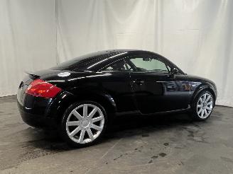 Audi TT TT (8N3) Coupé 1.8 20V Turbo (AJQ) [132kW]  (10-1998/10-2006) picture 6