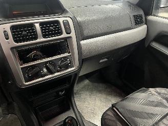 Mitsubishi Pajero Pajero Pinin (H6/H7) Terreinwagen 1.8 GDI 16V (4G93(GDI)) [88kW]  (10-=
1999/10-2001) picture 14