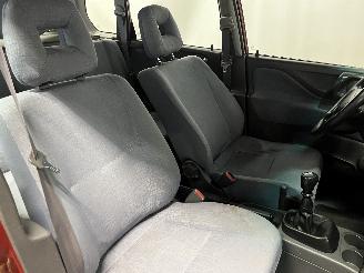 Mitsubishi Space-star Space Star (DG) MPV 1.3 16V (4G13) [63kW]  (06-1998/12-2004) picture 12