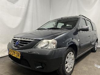 Vrakbiler auto Dacia Logan Logan MCV I (KS) Combi 1.6 (K7M-710) [64kW]  (02-2007/06-2013) 2008/4