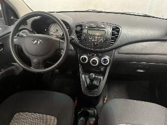 Hyundai I-10 i10 (F5) Hatchback 1.1i 12V (G4HG) [49kW]  (01-2008/12-2013) picture 13