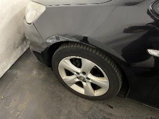 Opel Astra Astra J (PC6/PD6/PE6/PF6) Hatchback 5-drs 1.6 16V (A16XER(Euro 5)) [85=
kW]  (12-2009/10-2015) picture 14