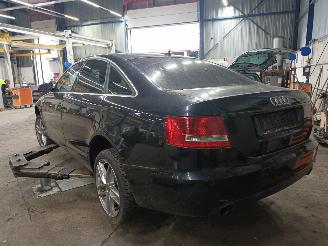 Audi A6 A6 (C6) Sedan 3.2 V6 24V FSI (AUK) [188kW]  (05-2004/10-2008) picture 4