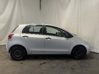 Toyota Yaris Yaris II (P9) Hatchback 1.0 12V VVT-i (1KR-FE) [51kW]  (08-2005/12-201=
1) picture 7