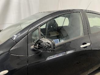 Toyota Yaris Yaris II (P9) Hatchback 1.33 16V Dual VVT-I (1NRFE) [74kW]  (11-2008/1=
2-2011) picture 5