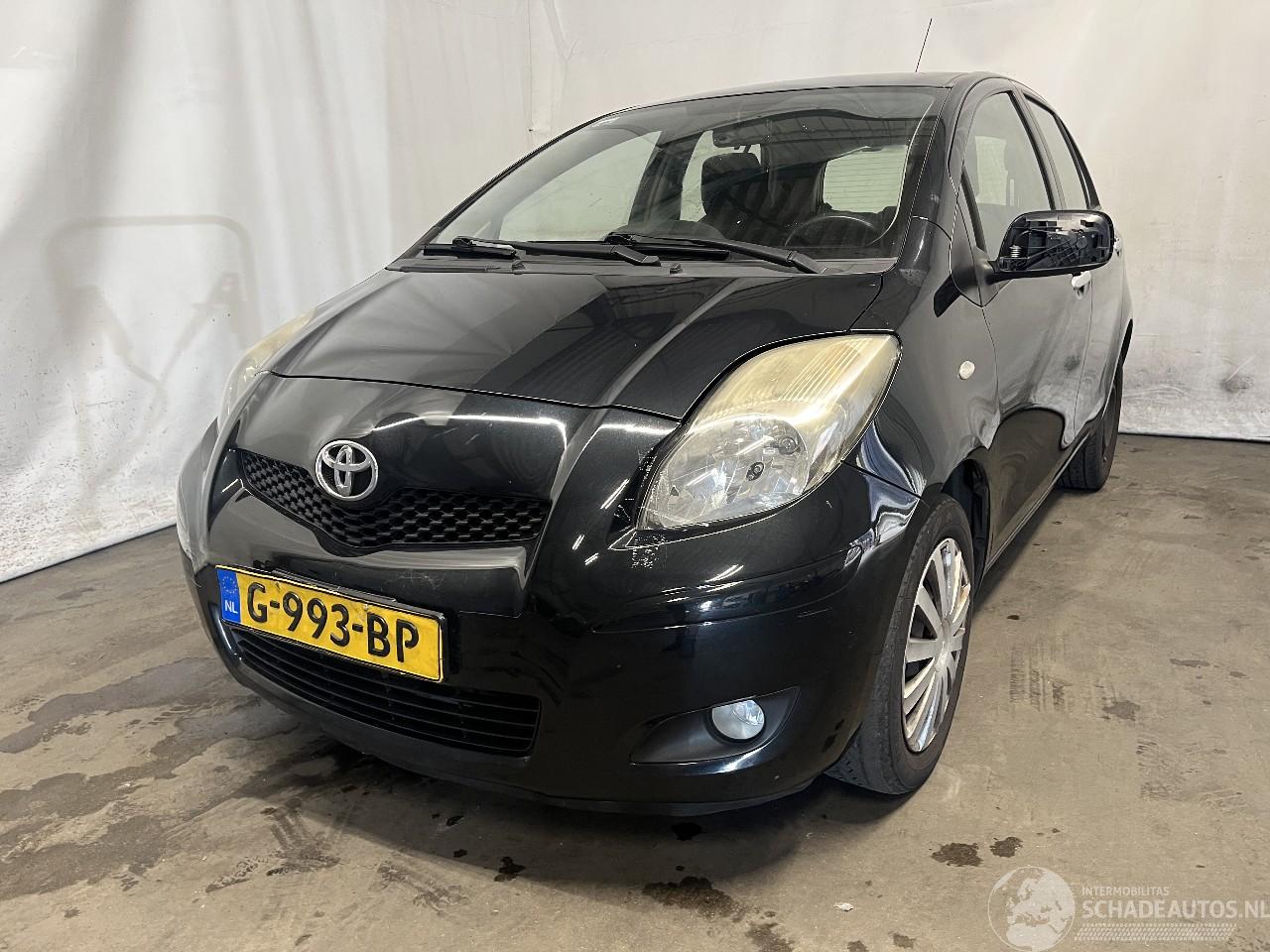 Toyota Yaris Yaris II (P9) Hatchback 1.33 16V Dual VVT-I (1NRFE) [74kW]  (11-2008/1=
2-2011)