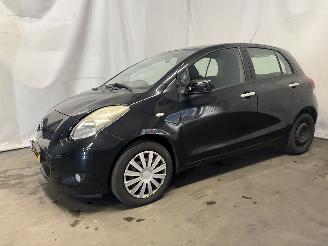 Toyota Yaris Yaris II (P9) Hatchback 1.33 16V Dual VVT-I (1NRFE) [74kW]  (11-2008/1=
2-2011) picture 3
