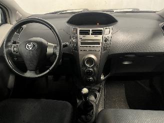 Toyota Yaris Yaris II (P9) Hatchback 1.33 16V Dual VVT-I (1NRFE) [74kW]  (11-2008/1=
2-2011) picture 19
