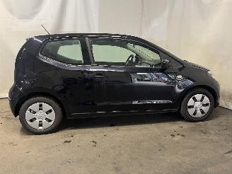 Volkswagen Up! Up! (121) Hatchback 1.0 12V 75 (CWRA) [55kW]  (08-2011/11-2019) picture 11