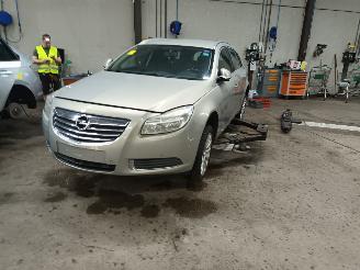 Vrakbiler auto Opel Insignia Insignia Sports Tourer Combi 2.0 CDTI 16V 110 Ecotec (A20DTC) [81kW]  =
(07-2008/...) 2009