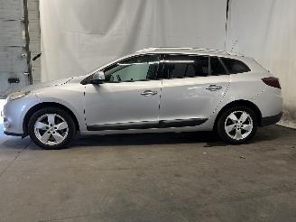 Renault Mégane Megane III Grandtour (KZ) Combi 5-drs 1.6 16V (K4M-858(K4M-R8)) [81kW]=
  (05-2009/08-2015) picture 4
