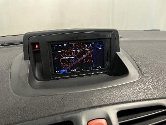 Renault Mégane Megane III Grandtour (KZ) Combi 5-drs 1.6 16V (K4M-858(K4M-R8)) [81kW]=
  (05-2009/08-2015) picture 24
