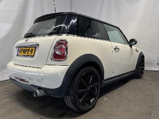 Mini Mini Mini (R56) Hatchback 1.6 16V One (N16-B16A) [55kW]  (03-2010/11-2013) picture 6