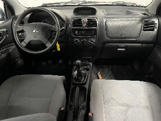 Mitsubishi Space-star Space Star (DG) MPV 1.6 16V (4G18) [72kW]  (01-2001/12-2004) picture 11