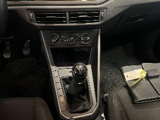 Volkswagen Polo Polo VI (AW1) Hatchback 5-drs 1.0 TSI 12V (DUSB) [70kW]  (06-2017/...)= picture 23