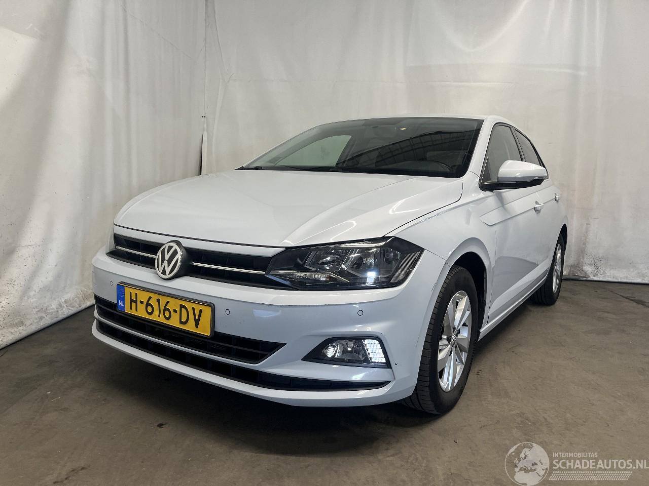 Volkswagen Polo Polo VI (AW1) Hatchback 5-drs 1.0 TSI 12V (DUSB) [70kW]  (06-2017/...)=