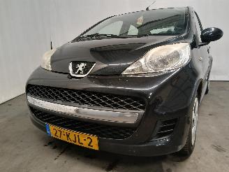 krockskadad bil auto Peugeot 107 107 Hatchback 1.0 12V (384F(1KR)) [50kW]  (06-2005/05-2014) 2009/2
