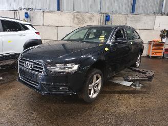 Coche siniestrado Audi A4 A4 Avant (B8) Combi 2.0 TDI 16V (CJCB) [100kW]  (04-2008/12-2015) 2012/5