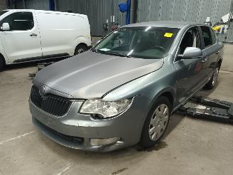 disassembly passenger cars Skoda Superb Superb (3TAA) Hatchback 1.9 TDI (BLS) [77kW]  (03-2008/09-2010) 2008