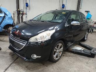 Purkuautot passenger cars Peugeot 208 208 I (CA/CC/CK/CL) Hatchback 1.4 16V (EP3C(8FP)) [70kW]  (03-2012/12-=
2019) 2012/6
