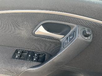 Volkswagen Polo Polo V (6R) Hatchback 1.4 TDI 12V 90 (CUSB(Euro 6)) [66kW]  (02-2014/1=
0-2017) picture 21