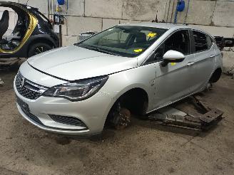  Opel Astra Astra K Hatchback 5-drs 1.6 CDTI 110 16V (B16DTE(Euro 6)) [81kW]  (06-=
2015/12-2022) 2019